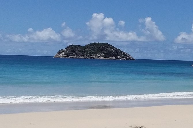 Beach hopping Tour on Mahe Seychelles - How this Mahe beach-hop day actually feels