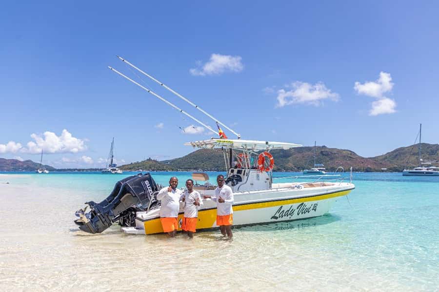 Curieuse and St Pierre Snorkeling Half-Day Trip No BBQ Lunch - Guide quality and the small inclusions that matter