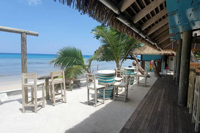 Exclusive night tour | Bar & Club, Casino | Mahe, Seychelles | 4h - Pickup and the 4 to 5 Hour Night Plan That Keeps Things Low-Stress