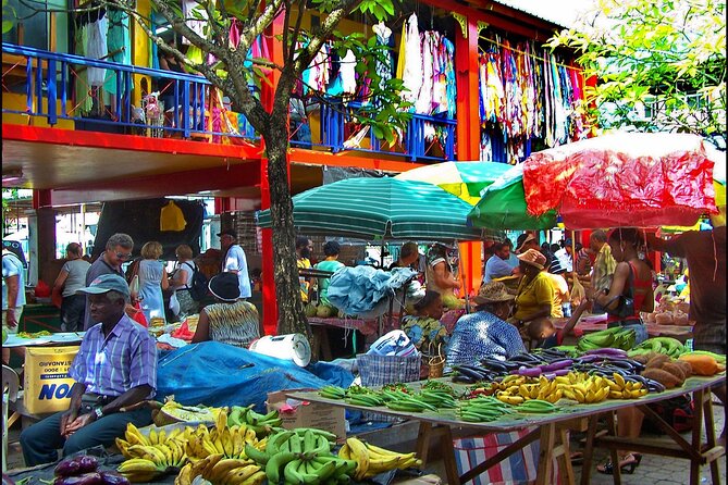 LGBTQIA, we look forward to seeing you | Island tour | Mahé | Seychelles - Sauzier Waterfall and the southwest beaches