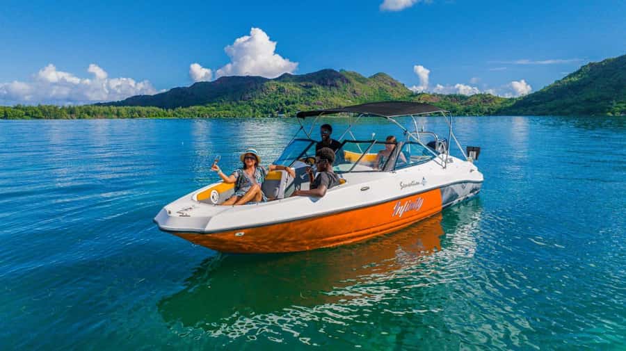 Praslin: Curieuse & St-Pierre Boat Adventure with Snorkeling - A Morning Boat Ride to Curieuse, Not Just a Transit Day