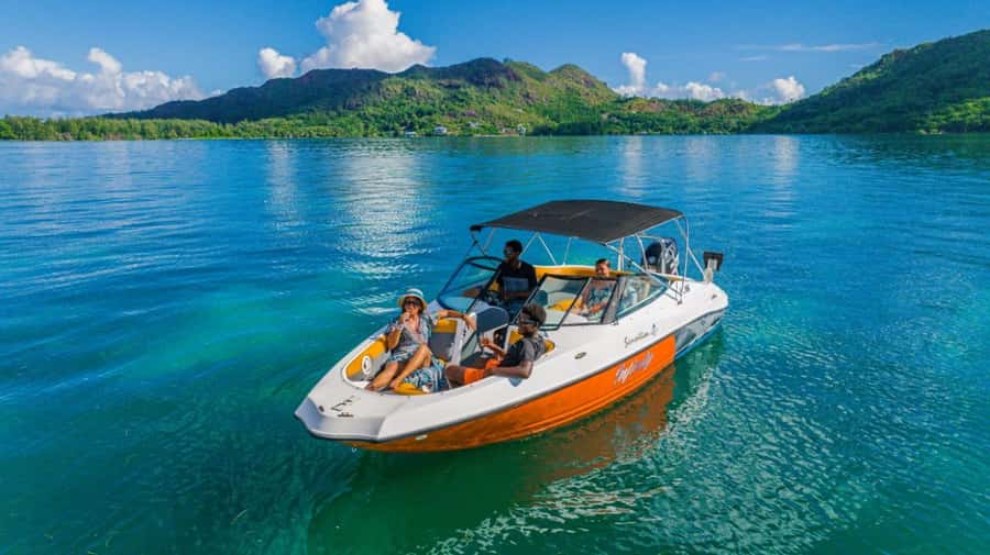 Praslin: Curieuse & St Pierre Island Day Trip with Barbecue - The basic deal: one day, two islands, and a tight timeline