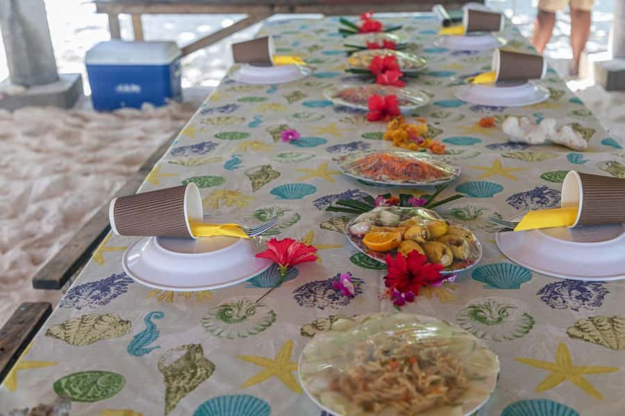 Praslin: Sister & Coco Island Full-Day Cruise and Creole BBQ - Coco and Félicité After Lunch: Short Boat Time, Reef Time Focus