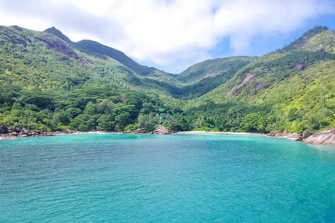 Private Nature Tours & Trail 1 to 5 persons - Fitness and footwear: the non-negotiables for this hike