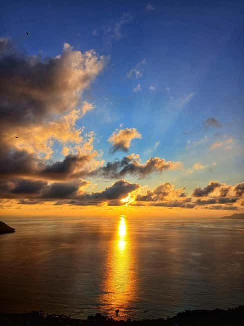 Sunset Explorer! Scenic Mountain Hike in Seychelles - Jungle walking on Morne Blanc Trail, with real ecology lessons
